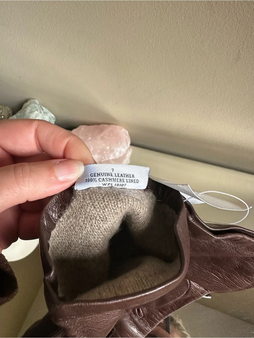 Bloomingdale’s Brown Leather Cashmere Lined Gloves